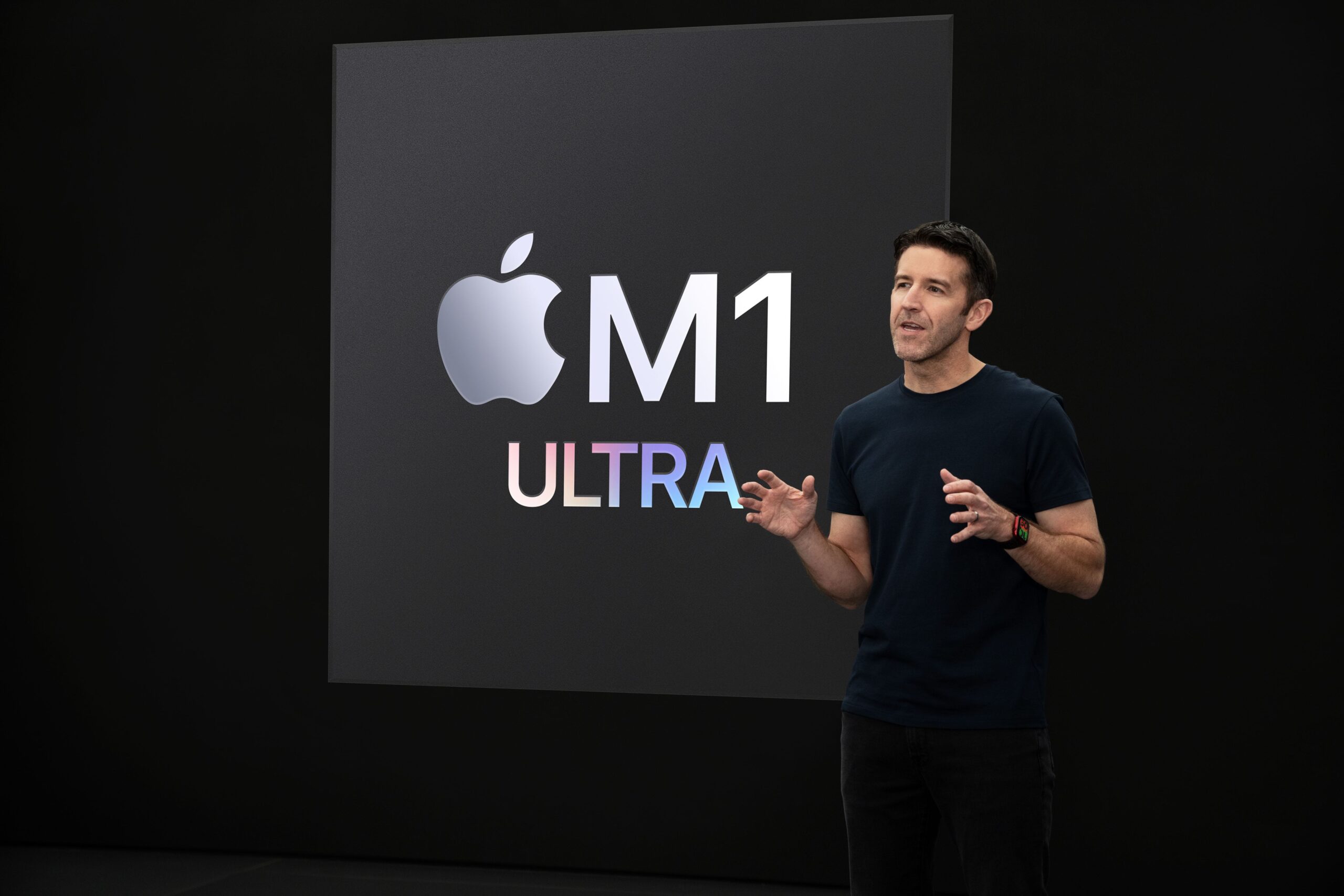 Apple desvela el M1 Ultra, el chip para ordenador personal más potente del mundo
